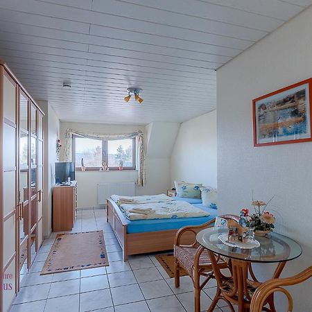 Ferienwohnung Hoerning Roxheim Bagian luar foto